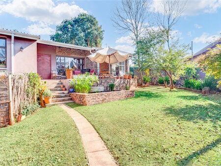 3 Bedroom House in Robindale