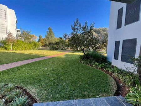 2 Bedroom Apartment in Jackal Creek Golf Estate