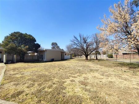 4 Bedroom House in Three Rivers