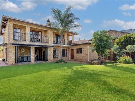 4 Bedroom House in Vaal Marina