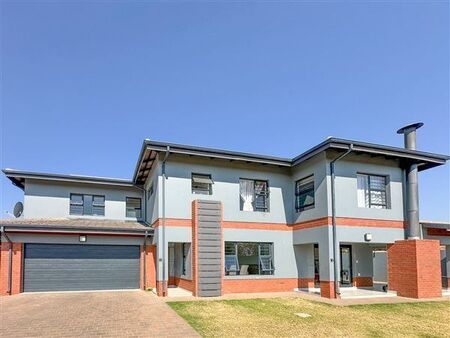 4 Bedroom House in Pomona