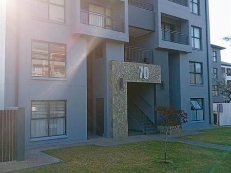 1 Bedroom Apartment in Modderfontein