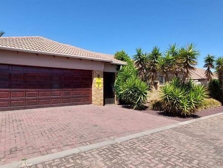 3 Bedroom House in Bartlett
