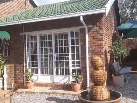Bachelor apartment in The Reeds