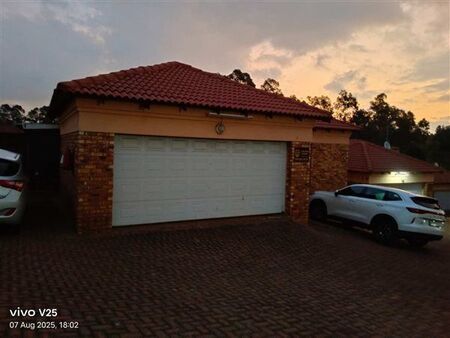 3 Bedroom Townhouse in Elandshaven