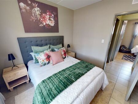 2 Bedroom Apartment in Clubview