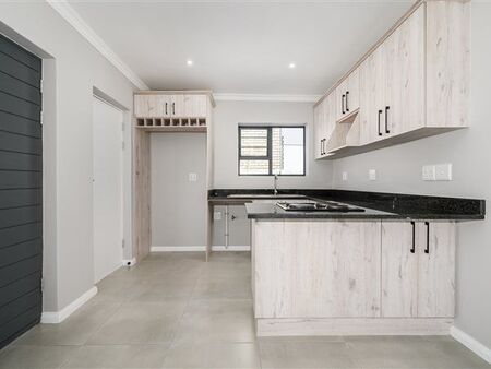3 Bedroom House in Fairview
