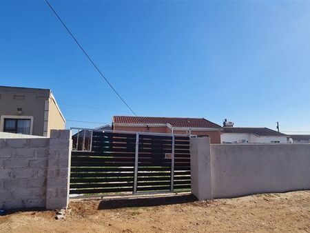 2 Bedroom House in Kwadwesi