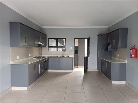 2 Bedroom Flat in Umkomaas