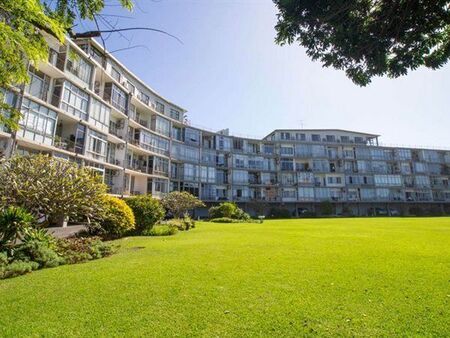 1 Bedroom Apartment in Umhlanga Rocks
