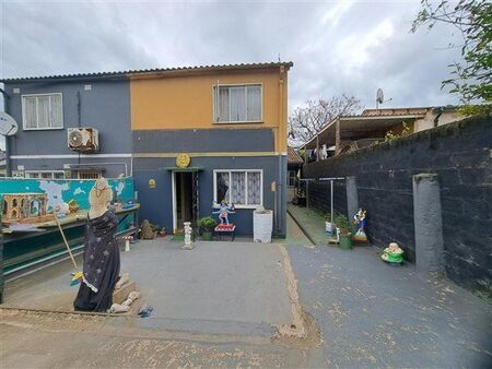 2 Bedroom Townhouse in Sunford