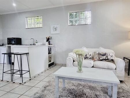 1 Bedroom House in Bothas Hill