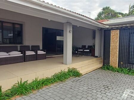 7 Bedroom House in Durban North