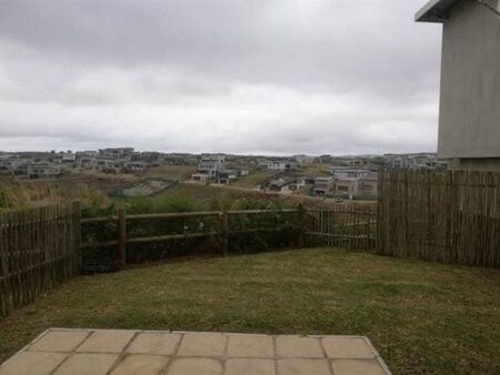 2 Bedroom Townhouse in Palm Lakes Estate
