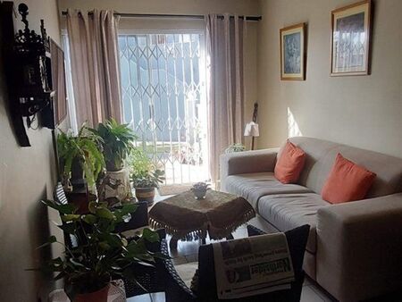 1 Bedroom Flat in Radiokop