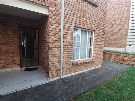 2 Bedroom Apartment in Honeydew
