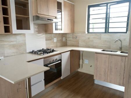 2 Bedroom Apartment in Roodeplaat
