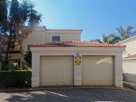 3 Bedroom Townhouse in La Montagne