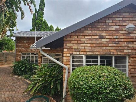 2 Bedroom House in Garsfontein