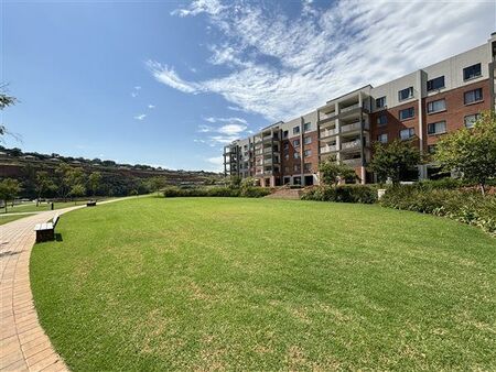 2 Bedroom Apartment in Waterkloof Ridge