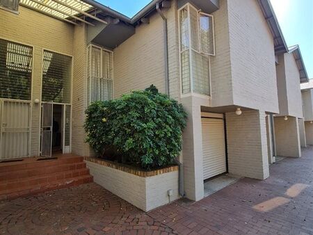 3 Bedroom Townhouse in Nieuw Muckleneuk