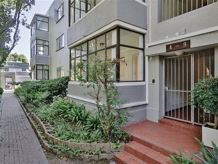 2 Bedroom Apartment in Newlands