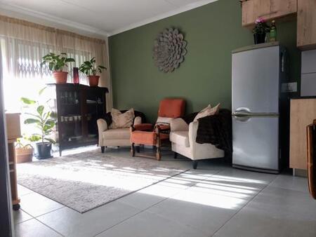 2 Bedroom Apartment in Jakarandas
