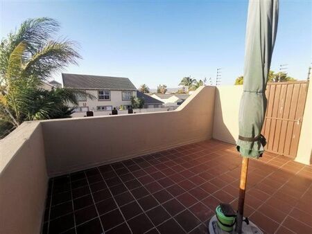 2 Bedroom Apartment in Goodwood