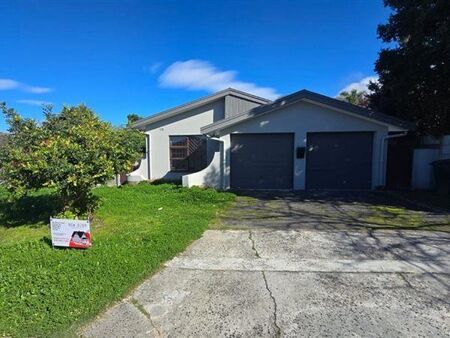 3 Bedroom House in Stellenberg
