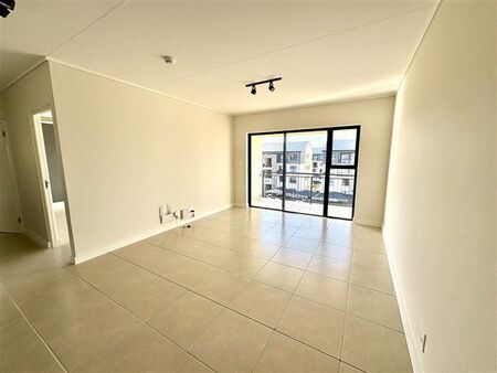 1 Bedroom Apartment in Somerset West Central
