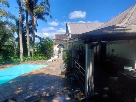 7 Bedroom House in Umtentweni