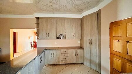 5 Bedroom house to rent in Ga-Rankuwa