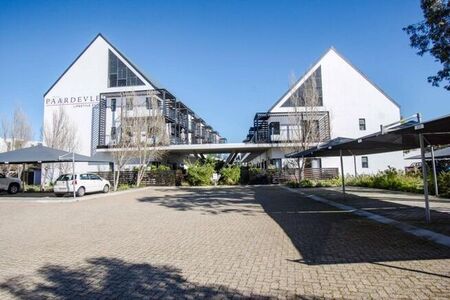 1 Bedroom apartment to rent in Paardevlei, Somerset West