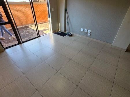 2 Bedroom Flat in Andeon Ah