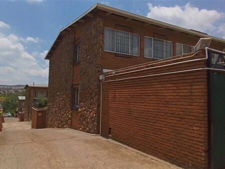 3 Bedroom Townhouse in Proclamation Hill