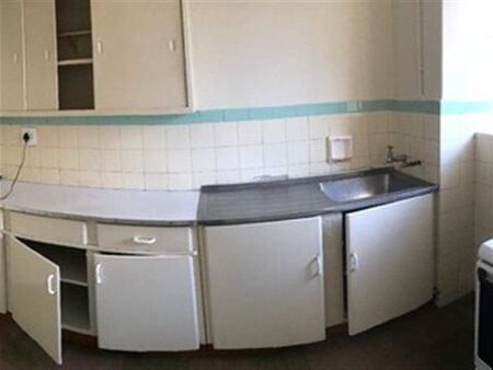 3 Bedroom Flat in Sunnyside