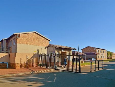 2 Bedroom Apartment in Protea Glen