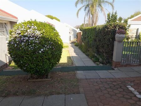 2 Bedroom Townhouse in Magaliessig