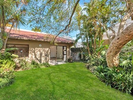 4 Bedroom House in Bryanston