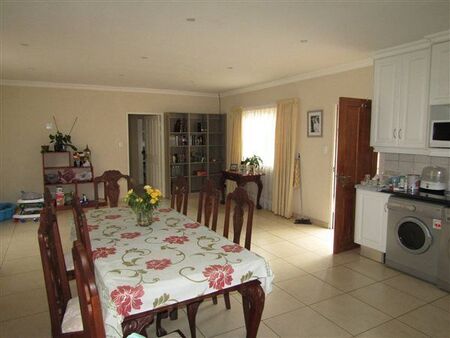 3 Bedroom House in Highlands North