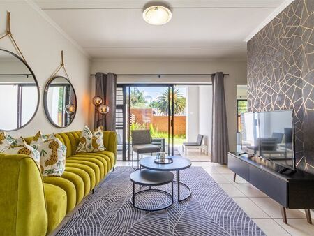 3 Bedroom Apartment in Olivedale