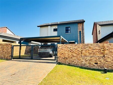 4 Bedroom Townhouse in Fourways