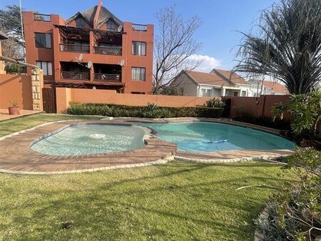 2 Bedroom Apartment in Sunninghill