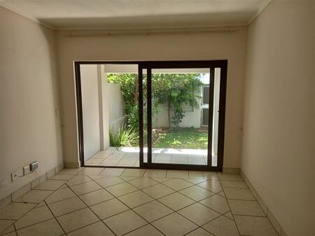 1 Bedroom Apartment in Douglasdale