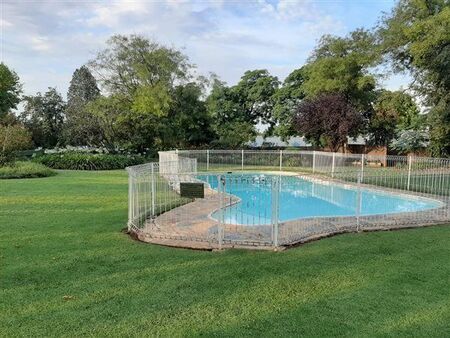 4 Bedroom Apartment in Bedfordview