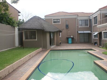 6 Bedroom House in Birch Acres