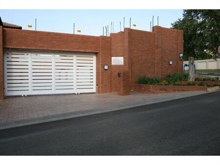 2 Bedroom Apartment in Edenvale