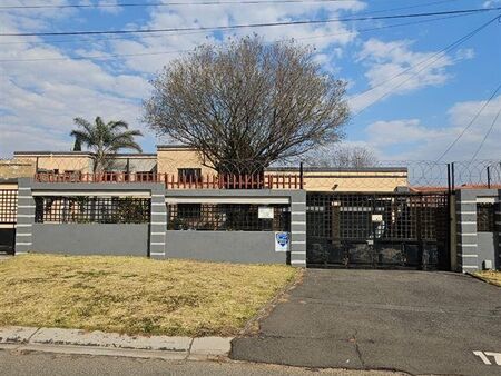 4 Bedroom Duplex in Dalpark