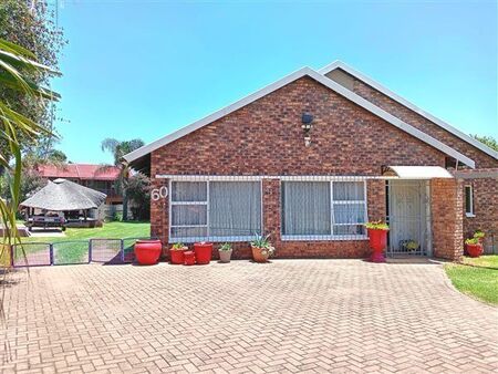 4 Bedroom House in Sunair Park
