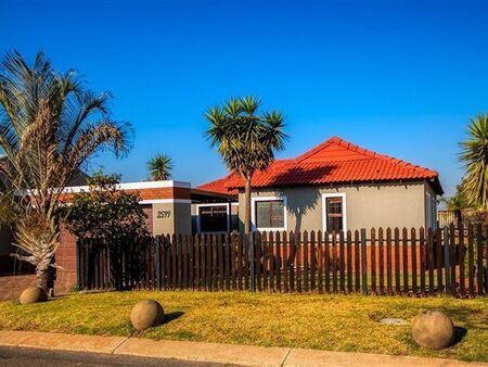 3 Bedroom House in Meyersig Lifestyle Estate